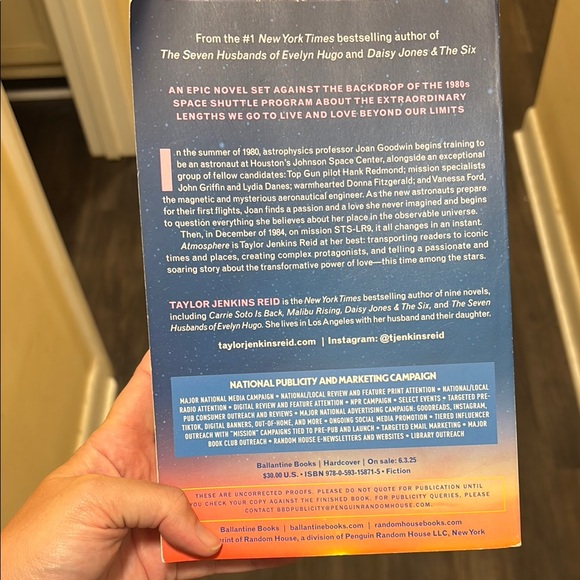 Atmosphere by Taylor Jenkins Reid VGUC - Picture 2 of 2